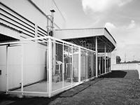 slide_4-t